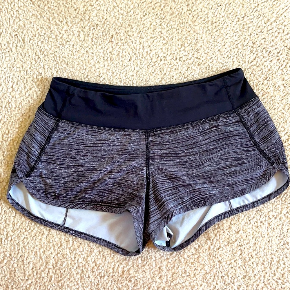 Lululemon run speed short 2.5 inch size 4
